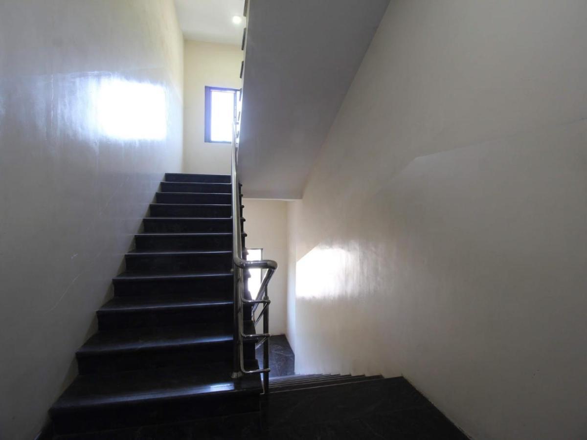 E S Residency Hotel Theni Zewnętrze zdjęcie
