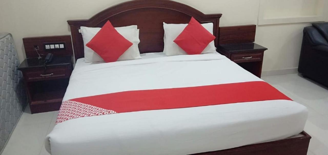 E S Residency Hotel Theni Zewnętrze zdjęcie