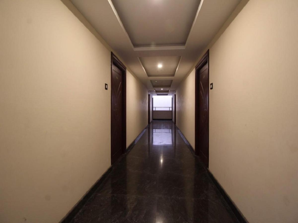 E S Residency Hotel Theni Zewnętrze zdjęcie