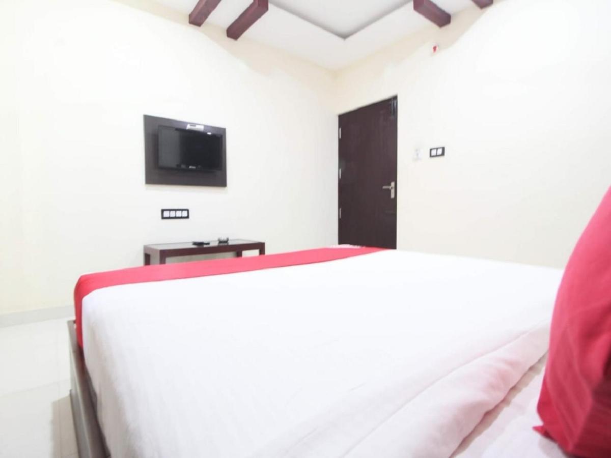 E S Residency Hotel Theni Zewnętrze zdjęcie